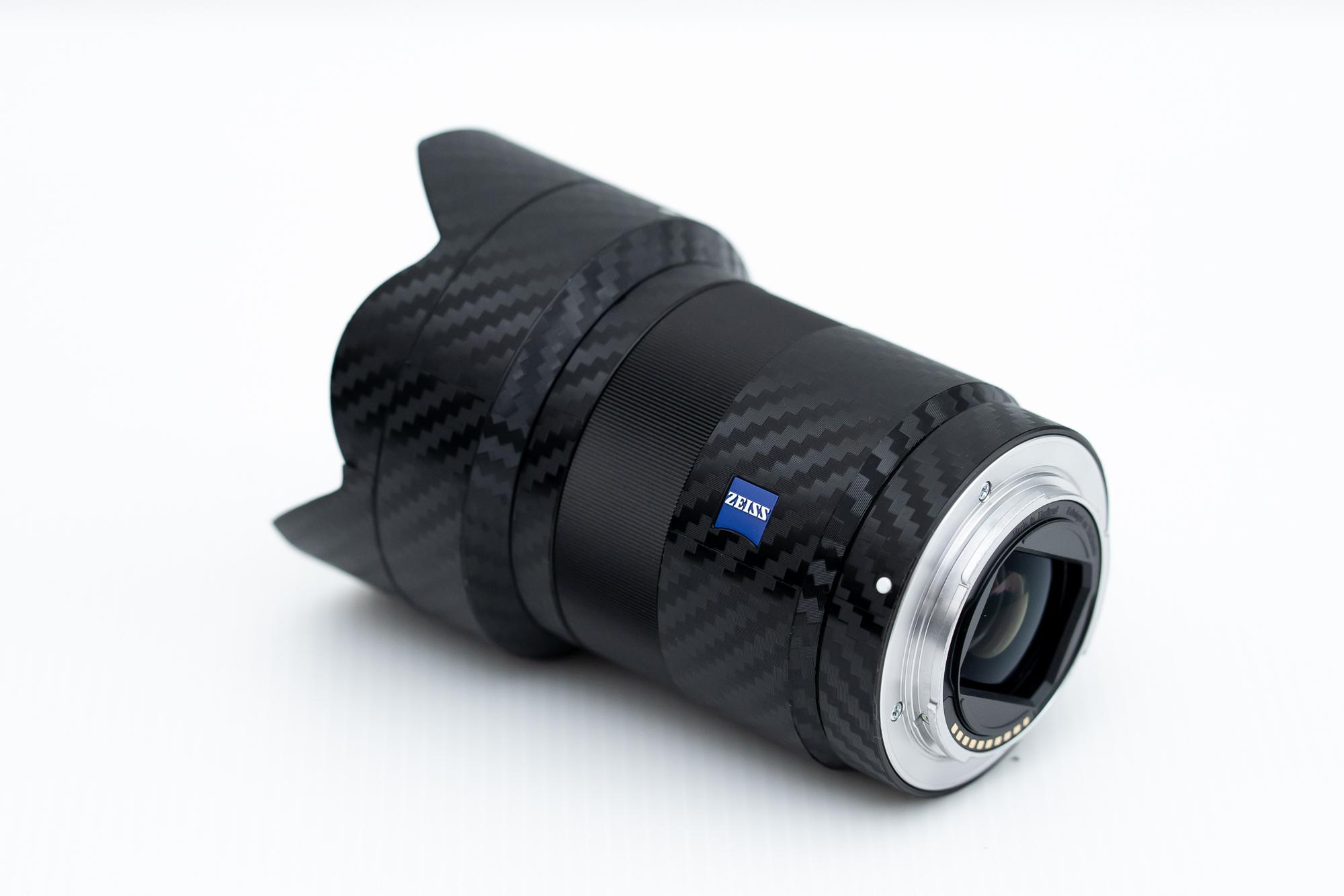 สติ๊กเกอร์ ฟิล์มกันรอยเลนส์ Sony FE 55mm F1.8 ZA ลาย Carbon Fiber ( Protective Lens Film for SEL55F18Z )
