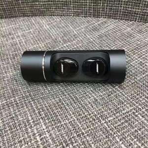 Bose Sound sport fly หูฟังบลูทูธ 5.0+EDR TWS หูฟังไร้สาย กันน้ำIPX7 หูฟังกีฬา หูฟังออกกำลังกาย หูฟังคู่ Bluetooth 5.0 กล่องชารจ์ หูฟังเกมมิ่ง Earbuds หูฟังsports ใช้ได้กับมือถือทุกรุ่นที่มีบลูทูธ Bose Sound sport fly หูฟังบลูทูธ 5.0+EDR TWS หูฟังไร้สาย กันน้ำIPX7 หูฟังกีฬา หูฟังออกกำลังกาย หูฟังคู่ Bluetooth 5.0 กล่องชารจ์ หูฟังเกมมิ่ง Earbuds หูฟังsports ใช้ได้กับมือถือทุกรุ่นที่มีบลูทูธ