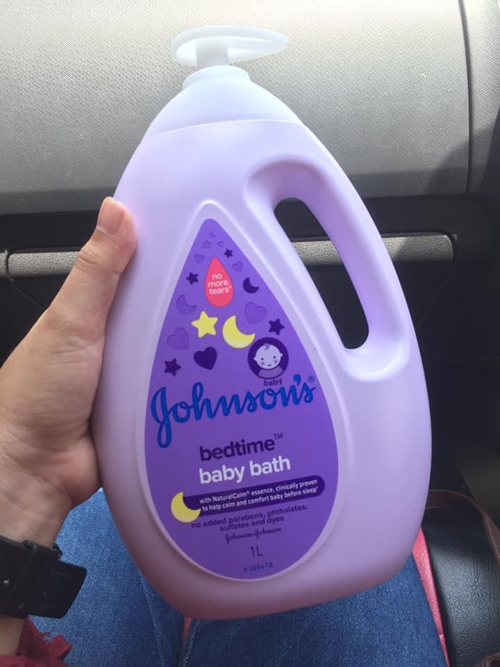 ครีมอาบน้ำจอนสัน JOHNSON'S Baby Badtime สีม่วง ขนาด1000มล.(ไม่มีขายในไทยนะค่ะ)