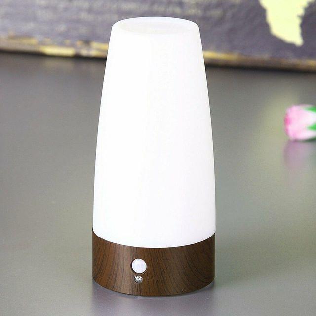 Induction Light Wireless PIR Motion Sensor LED Night Lamp Battery ...