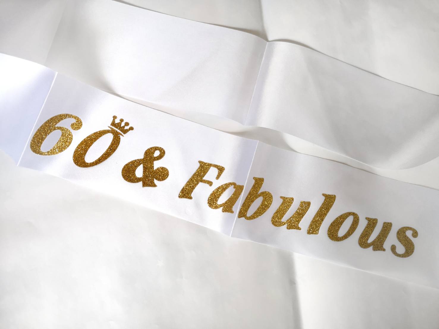 60 & Fabulous 60 ยังแจ๋ว สายสะพาย ปาร์ตี้ วันเกิด วัย 60 Happy Birthday 60th Party Sash