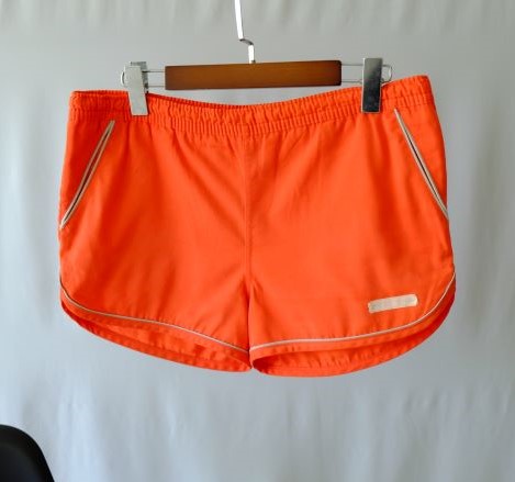 กางเกงขาสั้น(ญ) สีส้ม เอวยืดเชือกผูกด้านใน size M-L ไม่มีซับใน