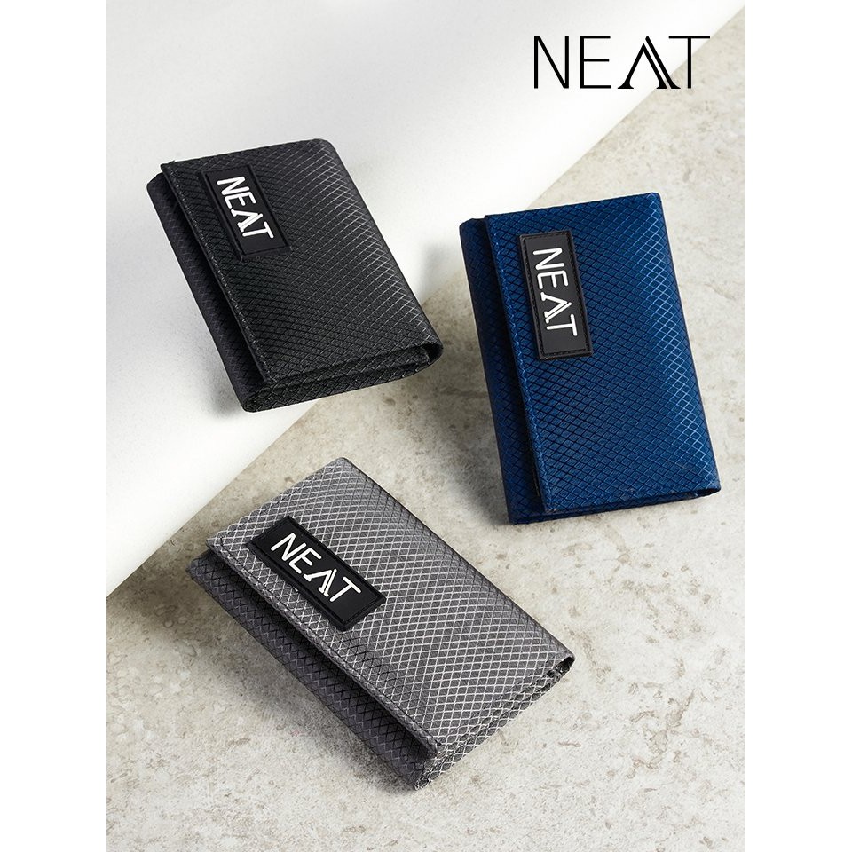 NEAT กระเป๋าสตางค์ Tri-Fold Wallet