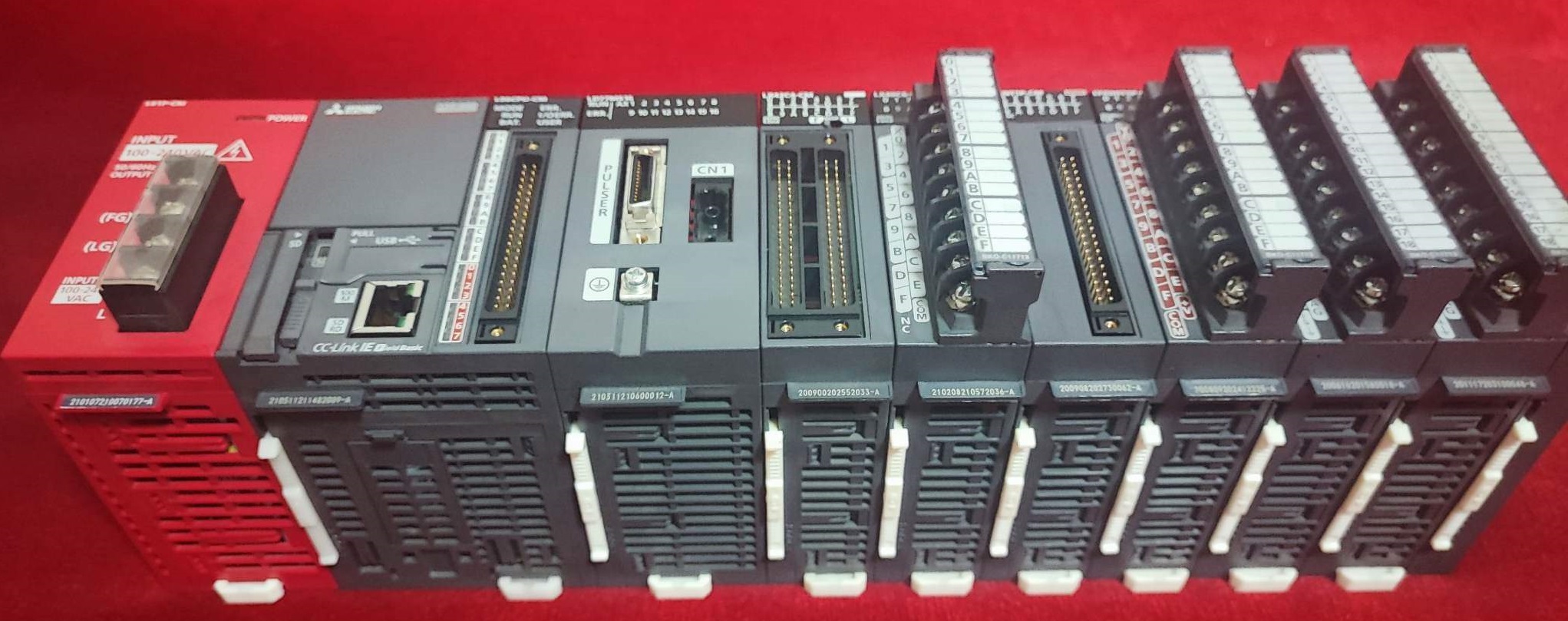 三菱 L61P// L06CPU// LY40NT5P // L60AD2DA2 L61P 電源ユニット 1個 三菱電機 【通販モノタロウ】