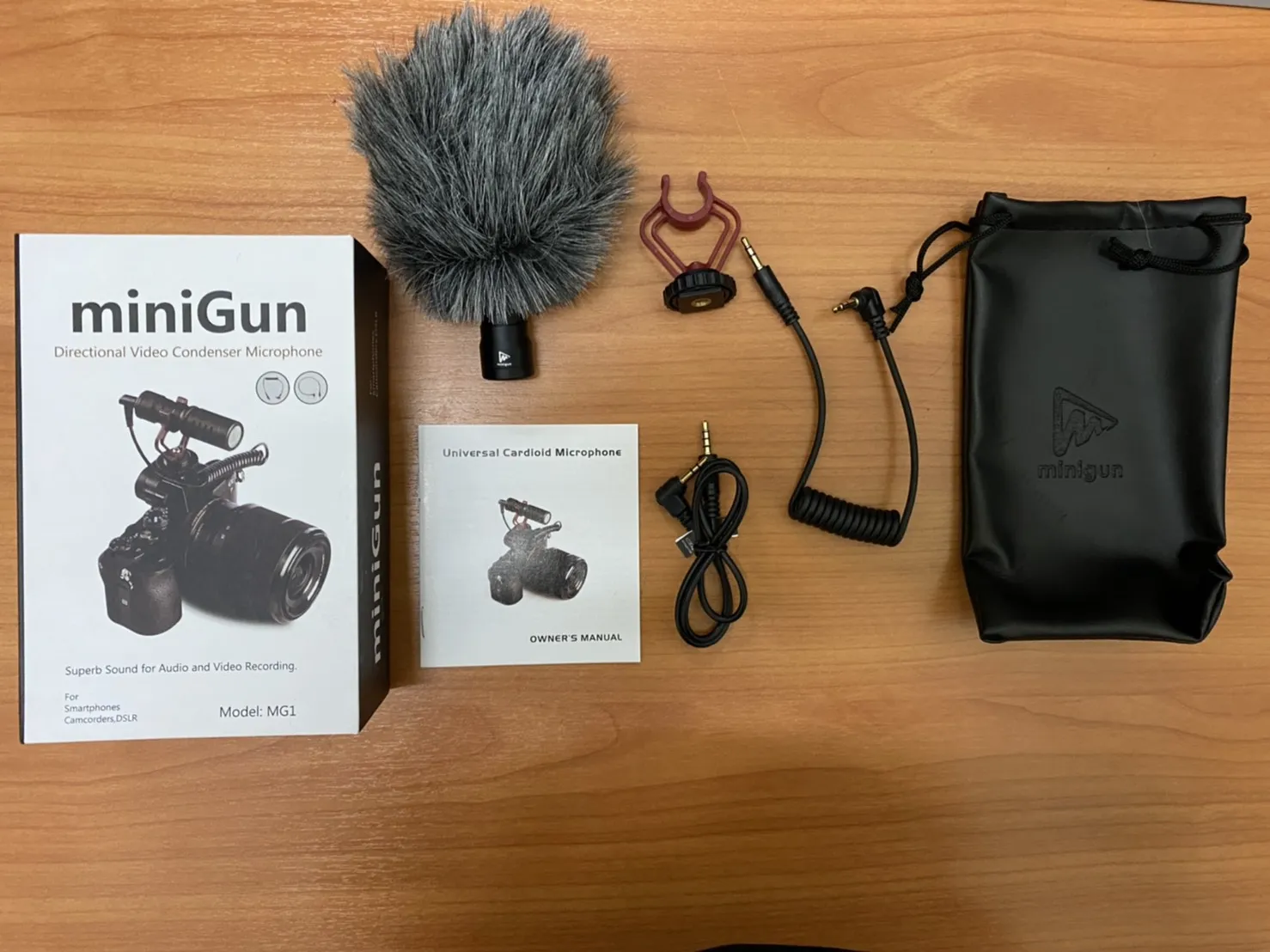 Minigun MG1 ไมค์อัดเสียง ไมโครโฟน รุ่น ไมค์ยูนิเวอร์แซล -คุณภาพดีกว่า BOYA BY-MM1