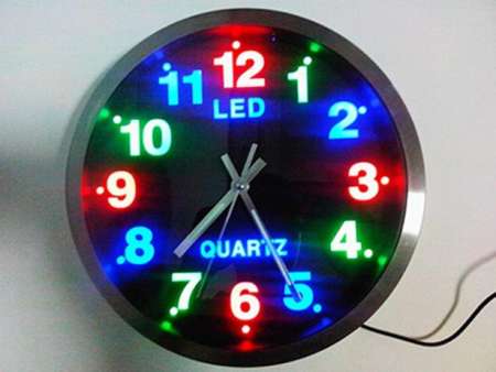 LED นาฬิกาแขวนอลูมิเนียม ไฟLED เครื่องเดินเรียบไร้เสียงรบกวน ขนาด 12 นิ้ว รุ่น ZUARTZ LED CLOCK  803