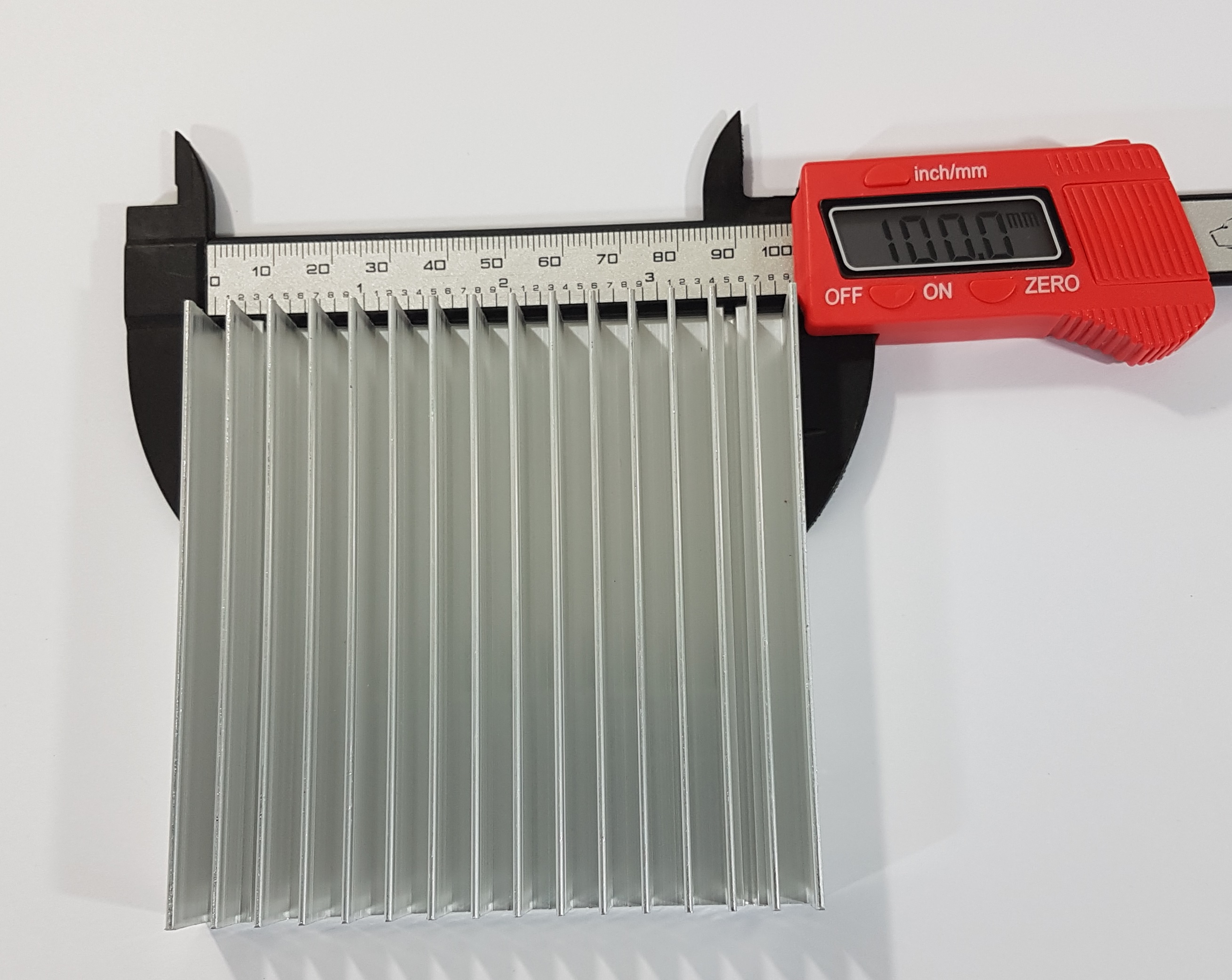 Heat sink 100x100x18mm heat sink aluminum ยาว 100mm กว้าง 100mm สูง