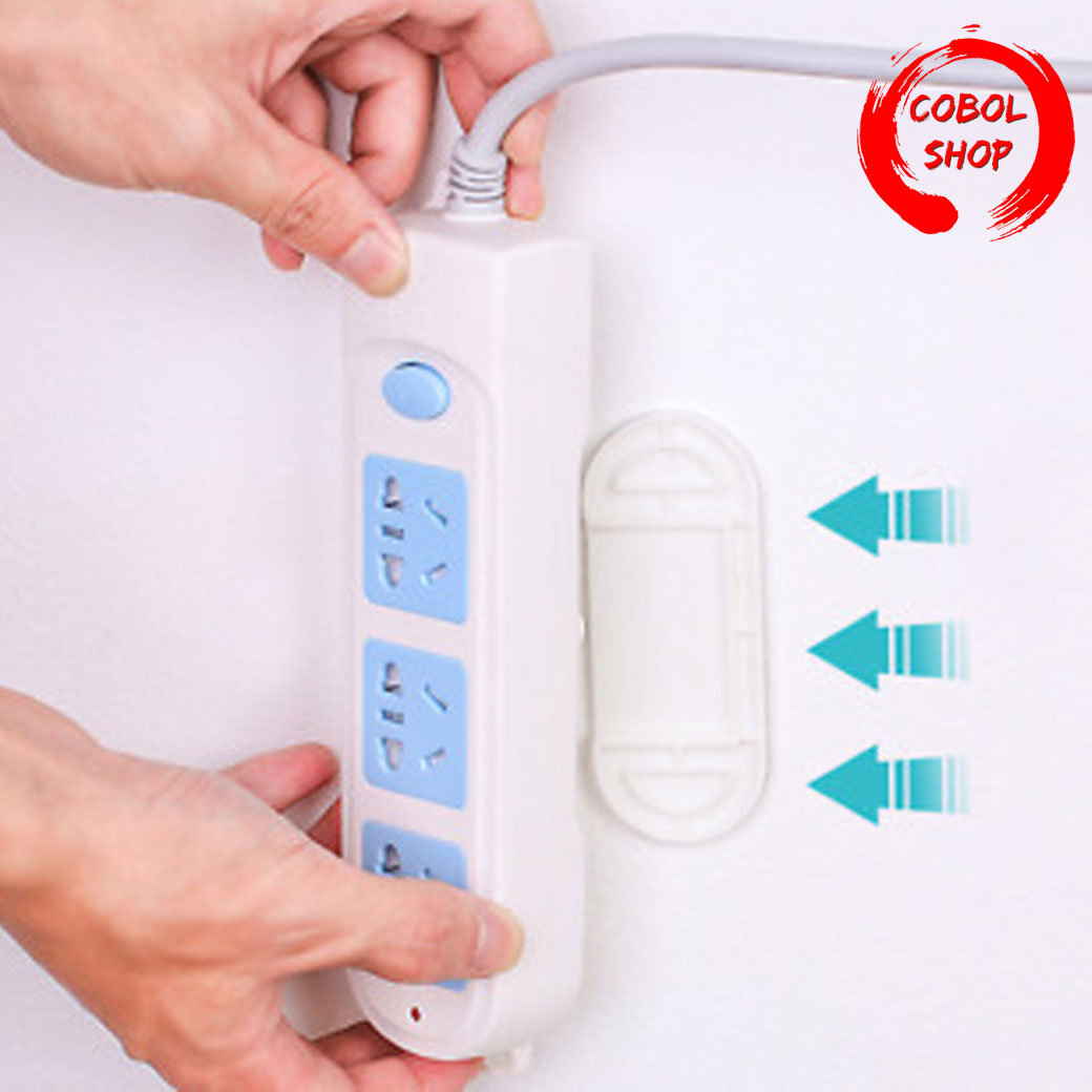 ที่ติดปลั๊กสามตา ที่ติดของอเนกประสงค์ปรับย้ายได้ ที่แขวนปลั๊กไฟติดผนังย้ายได้ ราคา 5 บาท*ส่งฟรี