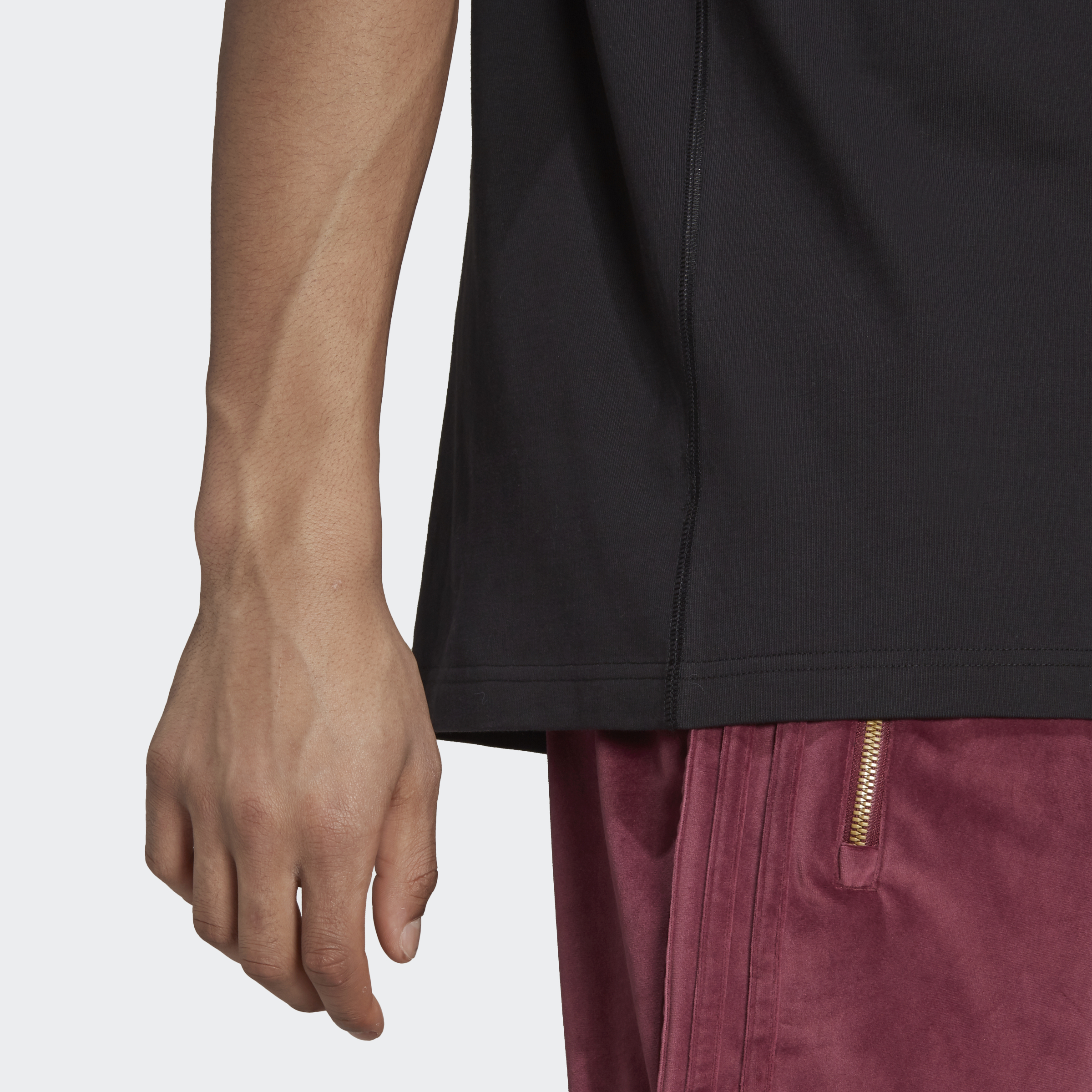 adidas ORIGINALS เสื้อยืด Adicolor Trefoil ผู้ชาย สีดำ H09172 - MixASale