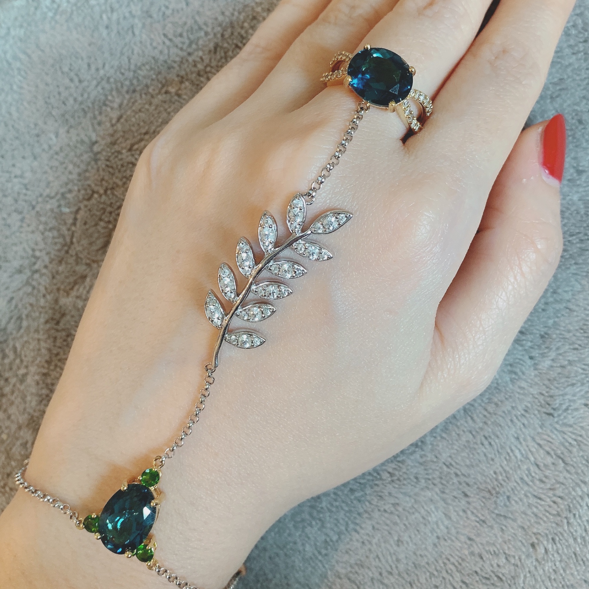 Meher’s Jewelry แหวนเงินแท้ พร้อม สร้อยข้อมือ พลอยแท้ London Blue Topaz and White Zircon