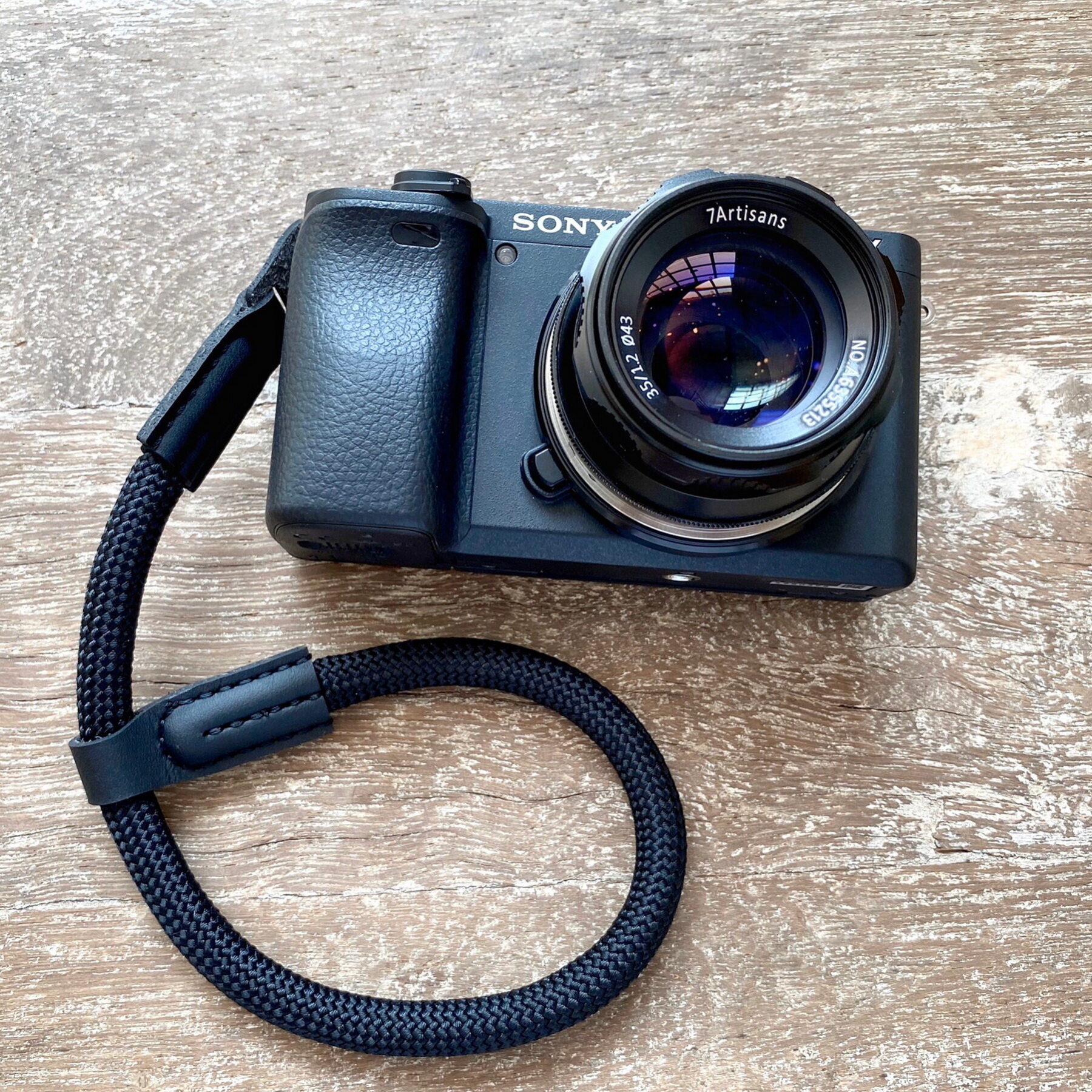 สายคล้องกล้อง เชือกปีนเขา แบบห่วง คล้องมือ ( Leica Style Camera Strap สายคล้องมือ สาย กล้อง สายคล้อง มือ camera hand strap )