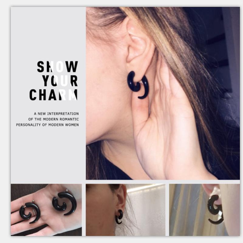 ต่างหู Unisex Black Fake Spiral Snail Earrings Gothic Punk Stud Earrings for Men Women Rock Party Jewelry - 1 ชิ้น