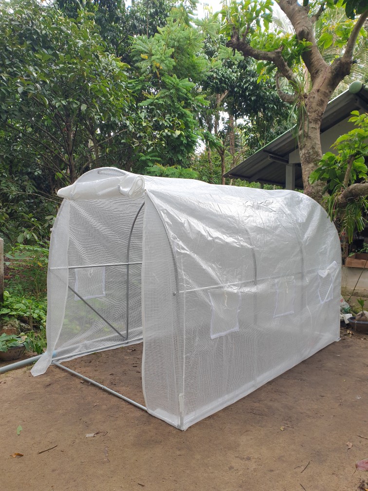 โรงเรือนปลูกพืช Greenhouse ขนาด กว้าง 2 เมตร ยาว 3 เมตร สูง 2 เมตร โครงเหล็ก พลาสติกคลุมเป็น PE ขนาด 140 แกรม (MS-GT001)