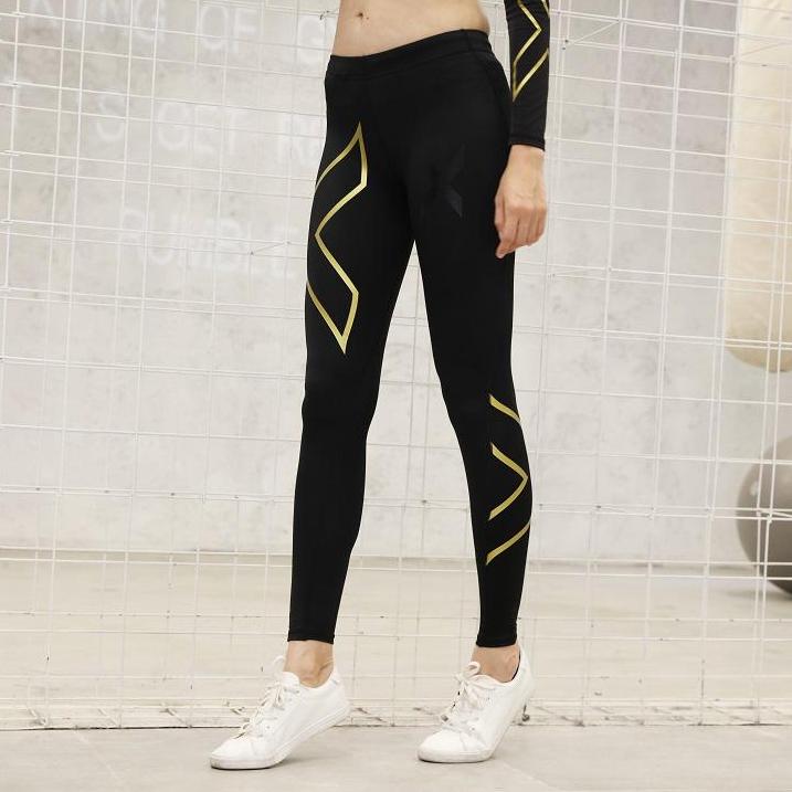 2XU กางเกงรัดกล้ามเนื้อผู้หญิง Women Compression Black-Gold