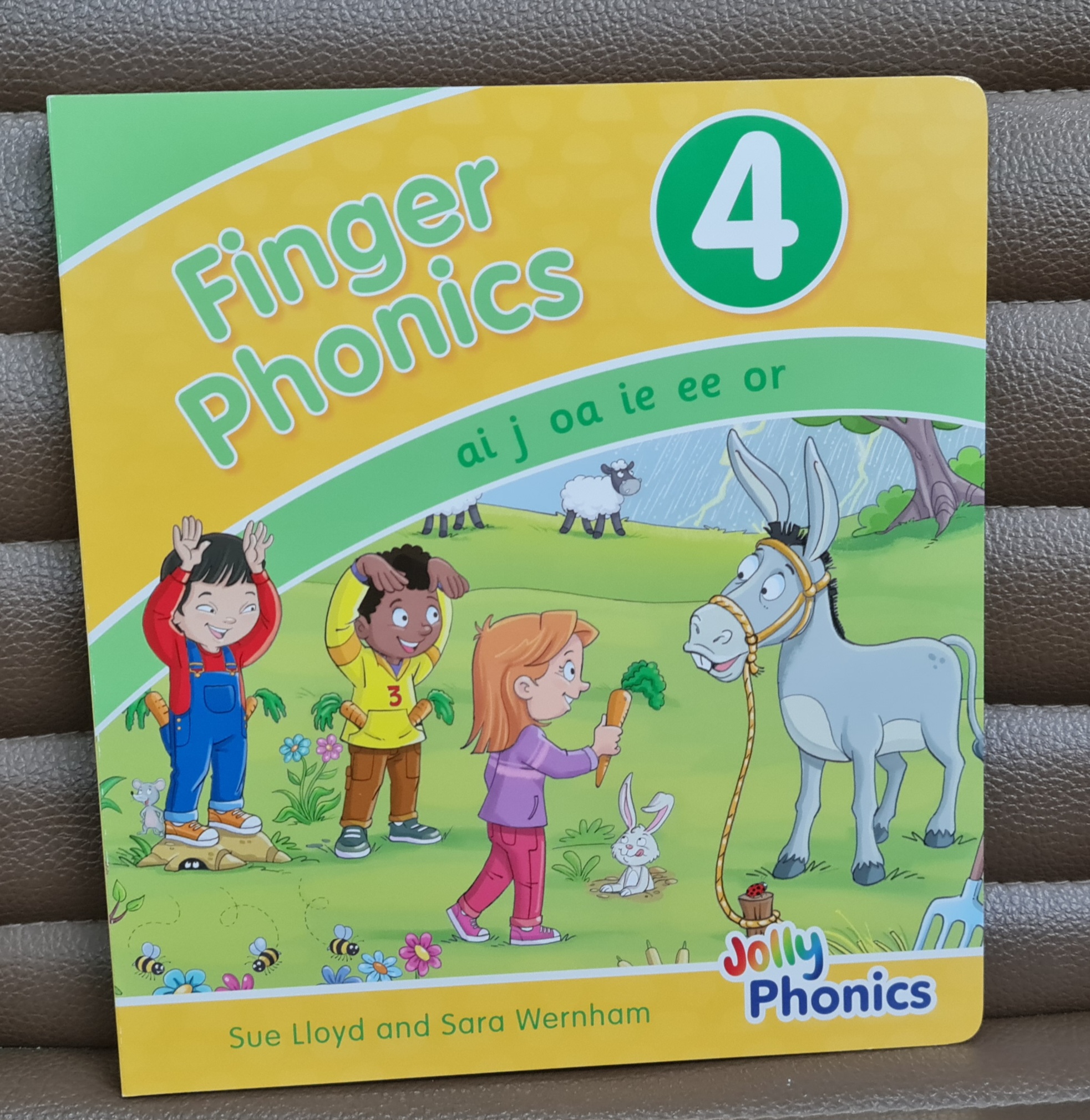 Jolly Phonics Finger Phonics set of books 1–7 | Lazada Thailand