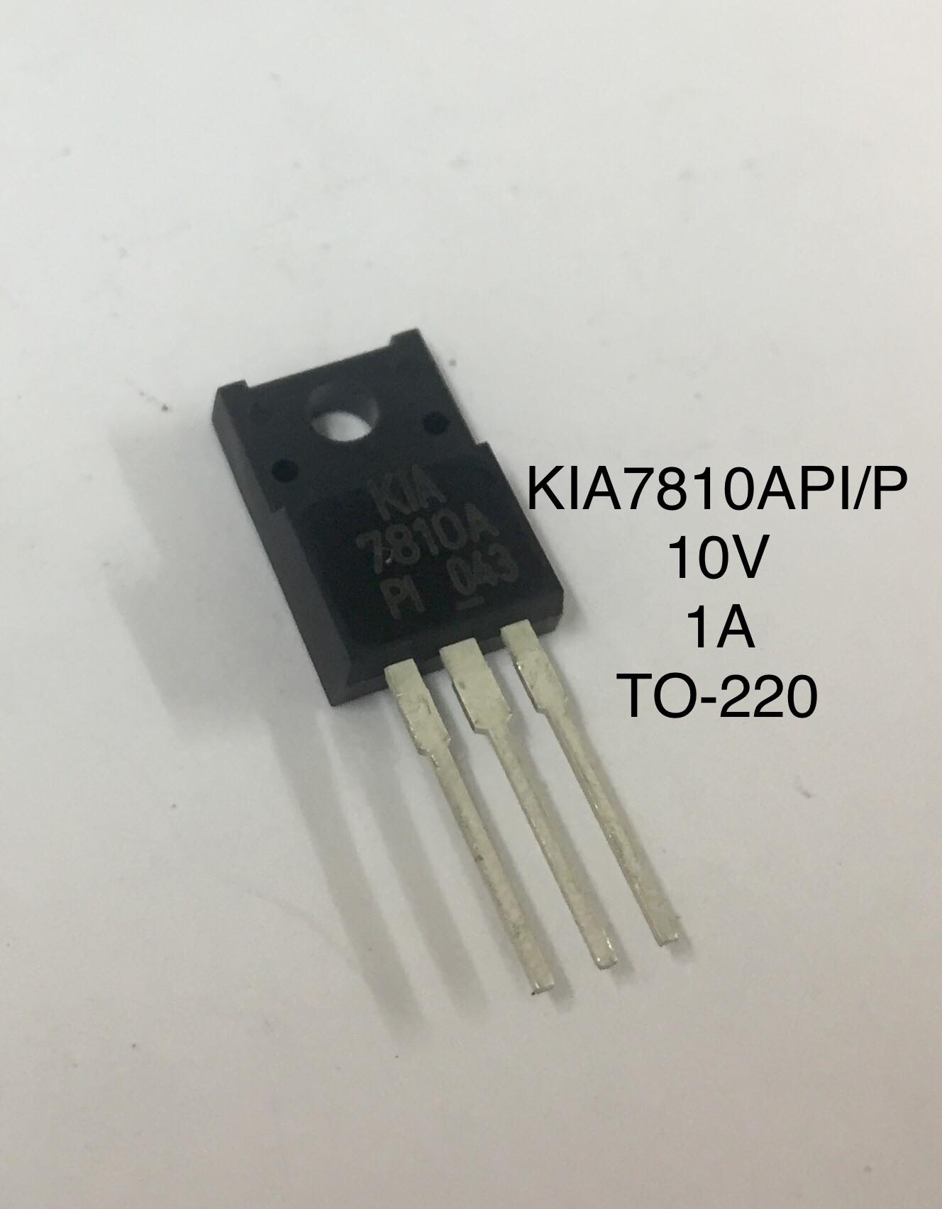 Lot De 15 Régulateurs De Tension NJM7810FA - 10V, 1.5A - Neufs