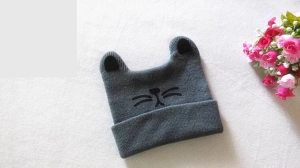 ราคา*หมวกไหมพรมเด็ก พิมพ์ลายหน้าน้องแมว มีหูตั้ง หมวกมีหู
