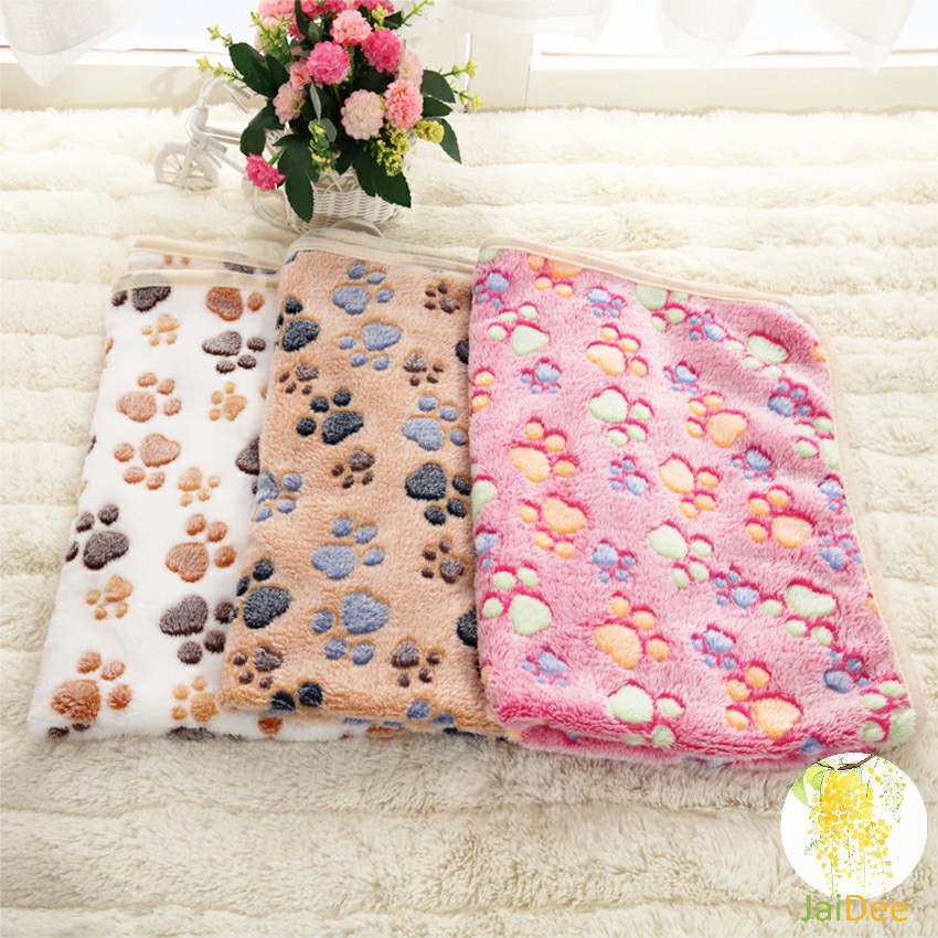 ผ้าห่ม ชนิดผ้ากำมะหยี่ พิมพ์ลายอุ้งเท้าแมวน่ารัก สำหรับสัตว์เลี้ยง ที่นอนสัตว์เลี้ยง กันหนาวให้อุ่น Pet blanket [A619]