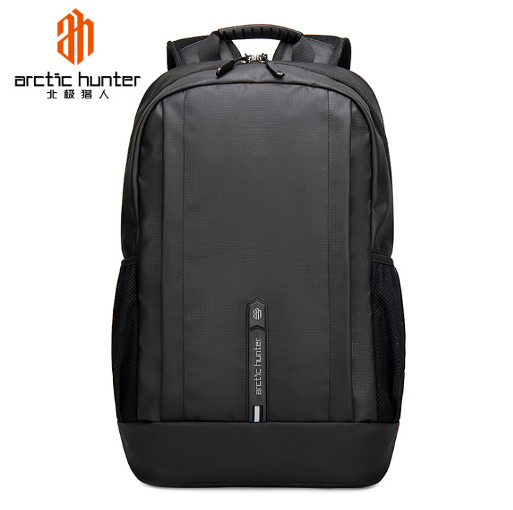 Arctic Hunter รุ่น B00386 Waterproof Laptop Backpack กระเป๋าเป้ 49cm*12cm*26  กันน้ำ– Blackโน๊ตบุ๊ค 15.6นิ้ว