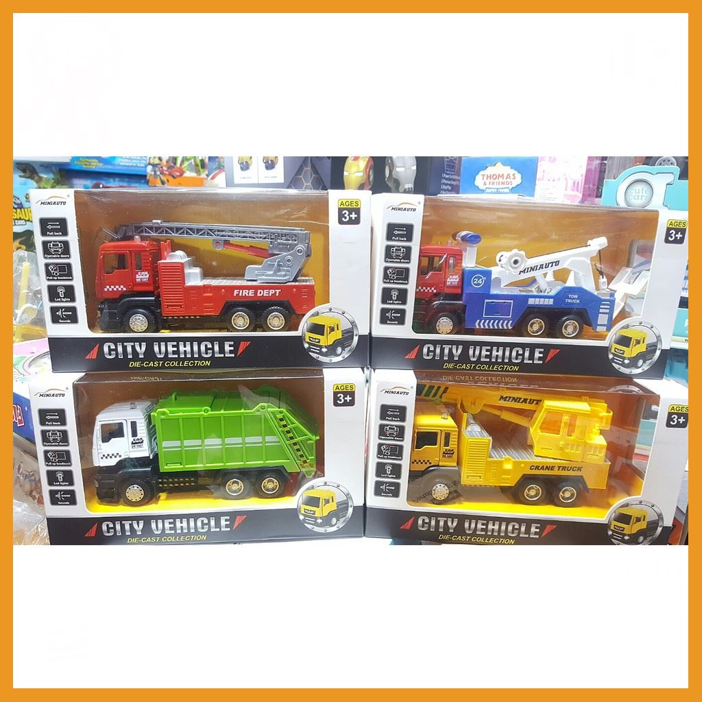สินค้าขายดี!!! โมเดลรถเหล็ก Truck รถลาก มีเสียง มีไฟ เปิดประตูได้ มี 4 แบบ ## ของเล่นเด็ก โมเดล โมเดลรถ ของเล่น ของสะสม รถ หุ่นยนต์ ตุ๊กตา โมเดลนักฟุตบอล ฟิกเกอร์ Model