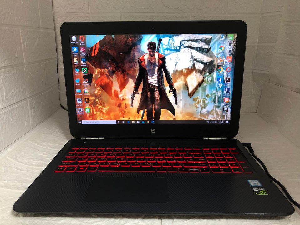 HP OMEN 15-AX202TX