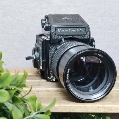 Mamiya 645 1000s with Lens 150mm 1:2.8