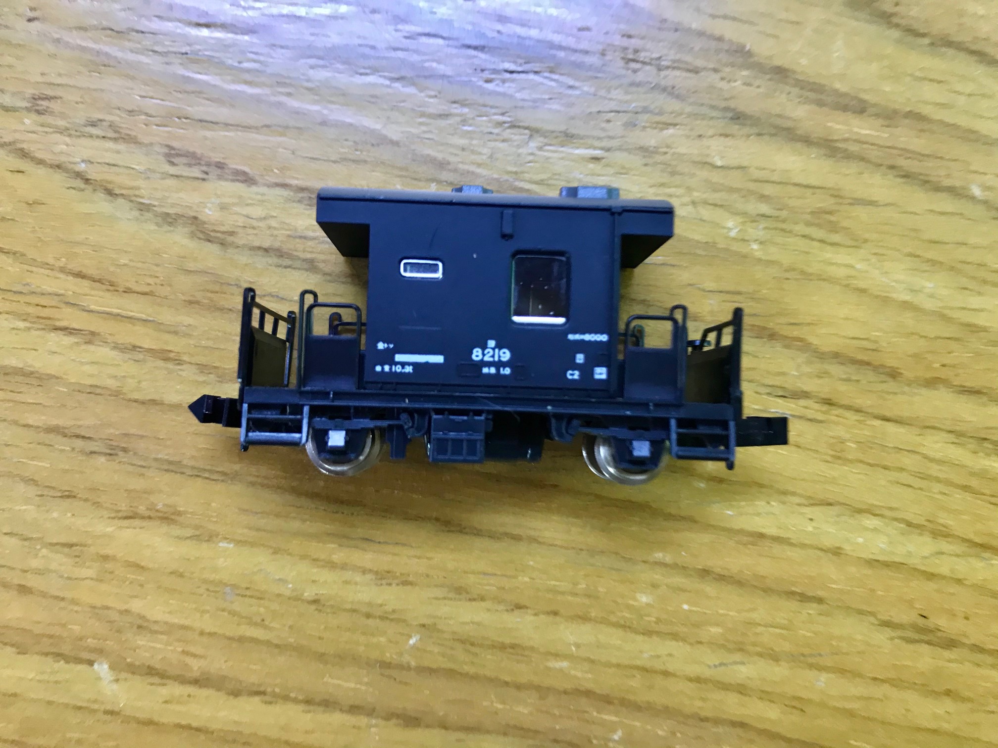 Brand new Tomix Black Caboose No 2731  N Scale