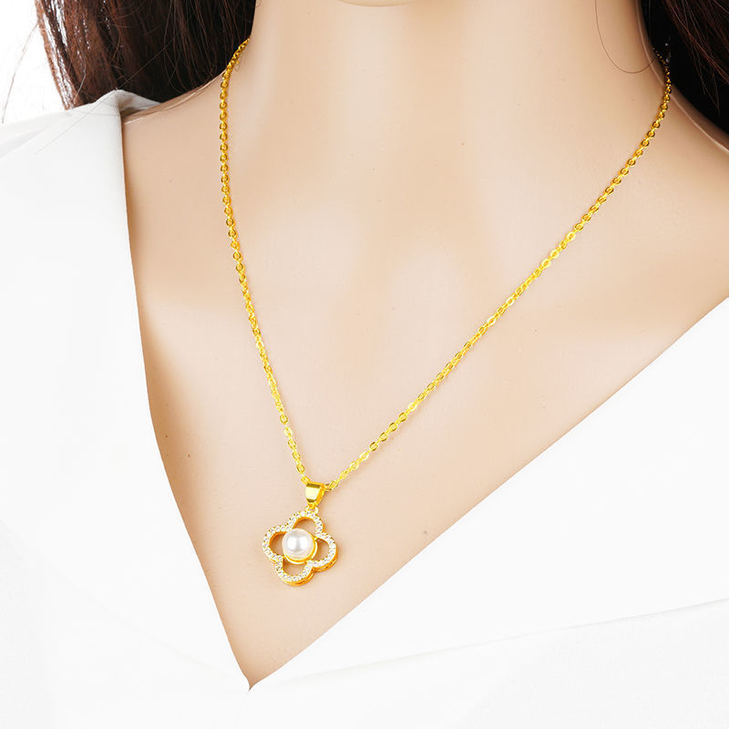 Fashion Style Women's Jewelry Wedding Supplies Vietnam Placer Gold Korean Style Women's Yellow Plated Gold Colorfast Sexy Clavicle Necklace Diamond Love Pendant Ornaments Gift