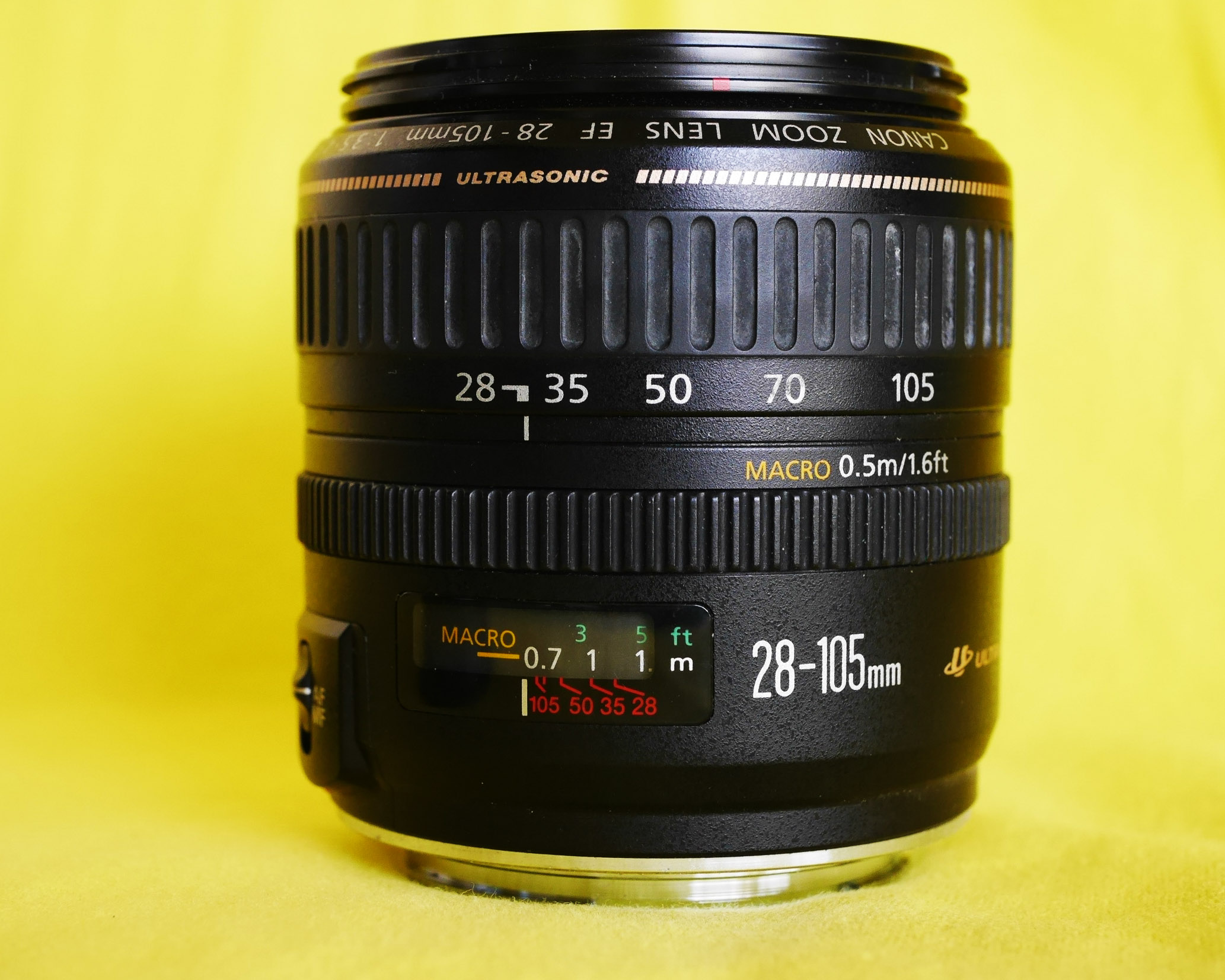 Canon EF 28-105mm f3.5-4.5 Full-Frame II USM Zoom Macro Lens