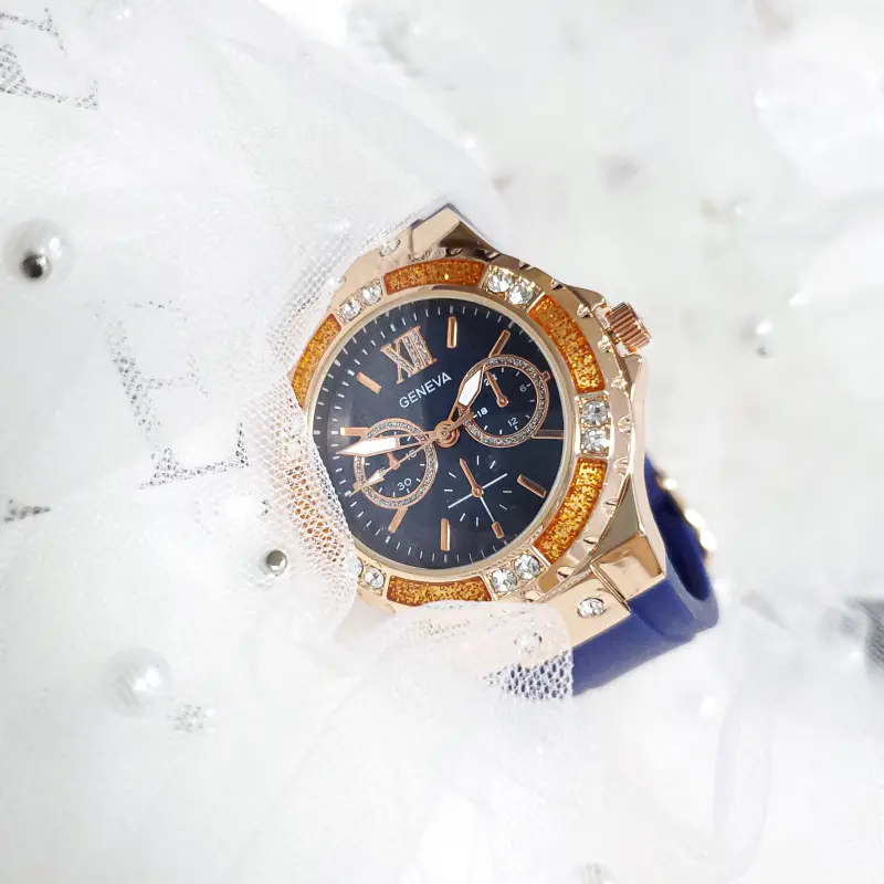 ภาพสินค้านาฬิกา Geneva สไตล์ปู ไปรยา อินเทรนด์สุดๆ สายเรซิน นาฬิกาข้อมือผู้หญิง มาใหม่ล่าสุด พร้อมกล่อง จากร้าน Minutemore บน Lazada ภาพที่ 6
