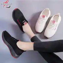 ภาพขนาดย่อสินค้าQiaoYiLuo รองเท้าเพื่อสุขภาพ รองเท้าผ้าใบผญ รองเท้าผู้หญิง รองเท้ากีฬาลำลอง ระบายอากาศได้ดี สวมใส่สบาย