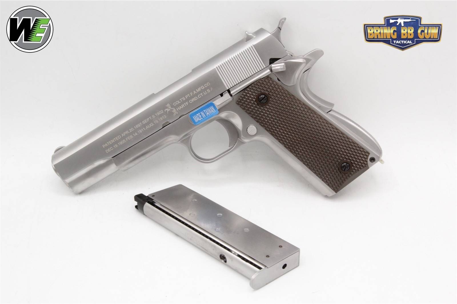 เซทบีบีกัน ยี่ห้อ We รุ่น Colt M1911A1 พร้อมกระสุนและแก๊ส ปืนสั้นอัดแก็สยี่ห้อ WE ผลิตจากประเทศไต้หวัน ตัวปืนแข็งแรงทนทาน ระบบโบลวแบ๊ค (ทำงานคล้ายปืนจริง) ลูกกระสุนหมดปืนจะค้างสไลต์ สามารถรองรับแก็สแรงได้ ความแรง 300+