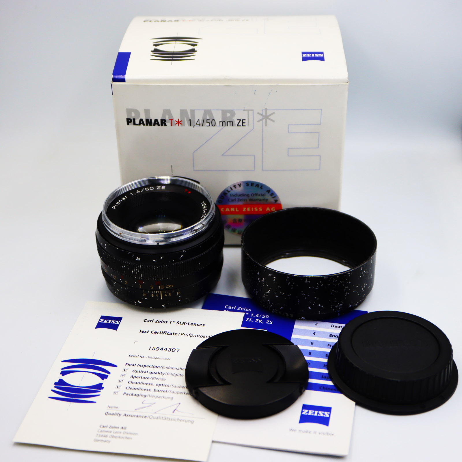 Carl Zeiss Planar T* 50mm f/1.4 ZE Lens for Canon EF in Box, for