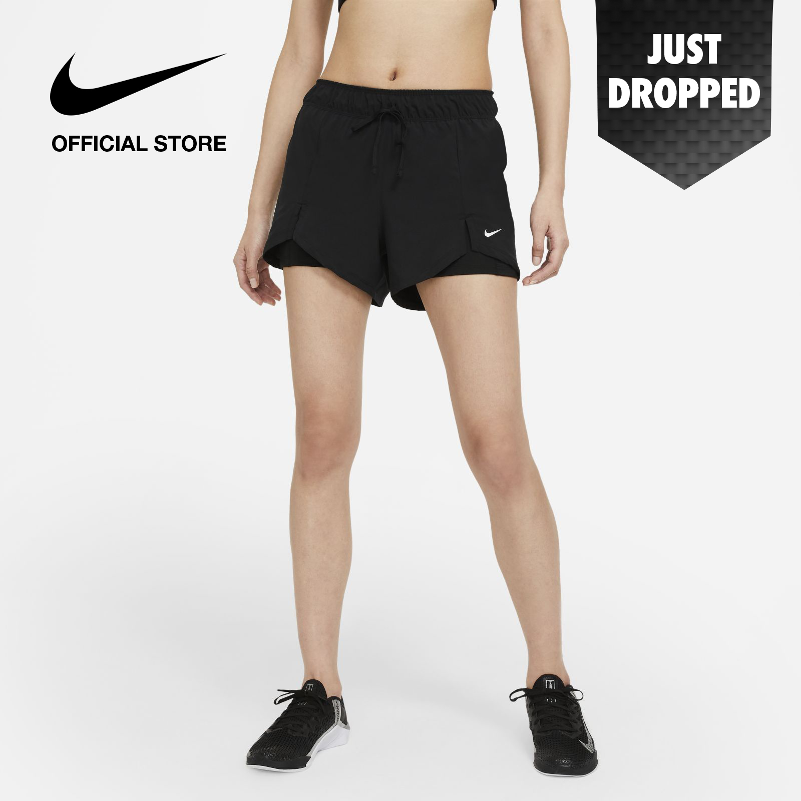 Nike Women's Flex Essential 2-in-1 Training Shorts - Black ไนกี้ กางเกงเทรนนิ่งขาสั้นผู้หญิง เฟล็ก เอสเซนเชียล 2 อิน 1 - สีดำ