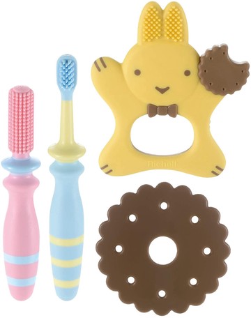 โปรโมชั่น Richell ริเชล (ริชเชล/รีเชล) Baby Toothbrush set 3 months เซตแปรงสีฟันสำหรับเด็กเล็กวัย 3 เดือน เซตแปรงสีฟัน สีสันสดใส ทุกช่วงวัย ขนซิลิโคน ไนล่อน