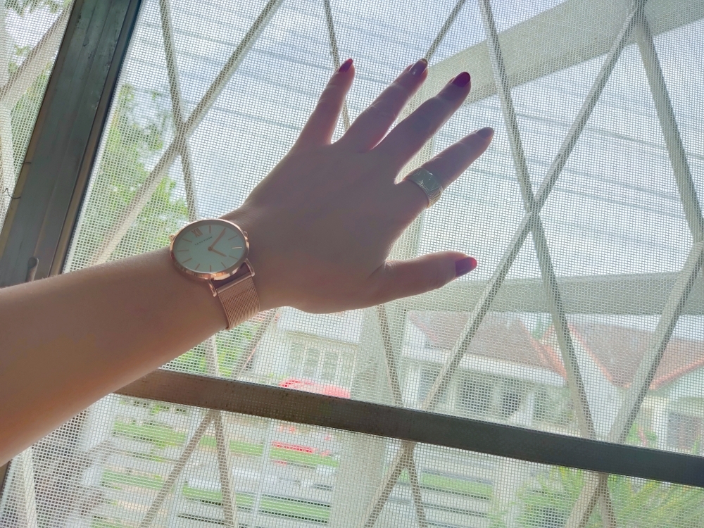 ข้อมูลเพิ่มเติมของ HANNAH MARTIN นาฬิกาข้อมือ นาฬิกาผู้หญิง นาฬิกาธุรกิจ นาฬิกาแฟชั่น สายสแตนเลส นาฬิกาควอตซ์ กันน้ำ หน้าปัดขนาดเล็ก
