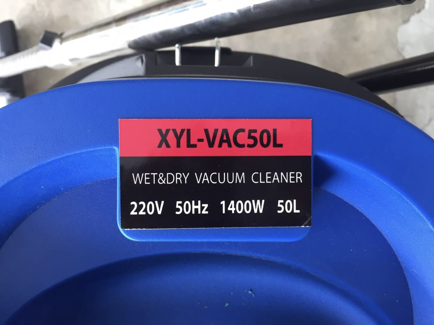 ข้อมูลเพิ่มเติมของ เครื่องดูดฝุ่น ดูดน้ำ 50 ลิตร 1400 วัตต์ Vacuum Cleaner ยี่ห้อ XYLON รุ่น XYL-VAC50L