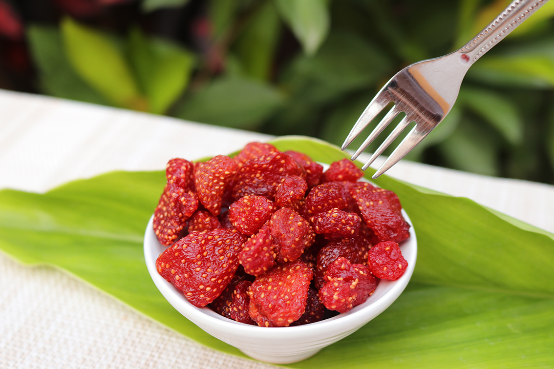 ข้อมูลเพิ่มเติมของ สตอเบอรี่อบแห้ง สตรอเบอร์รี่อบแห้ง สตรอเบอรี่ 1 Kg  #ผลไม้อบแห้ง #dehydrated strawberry