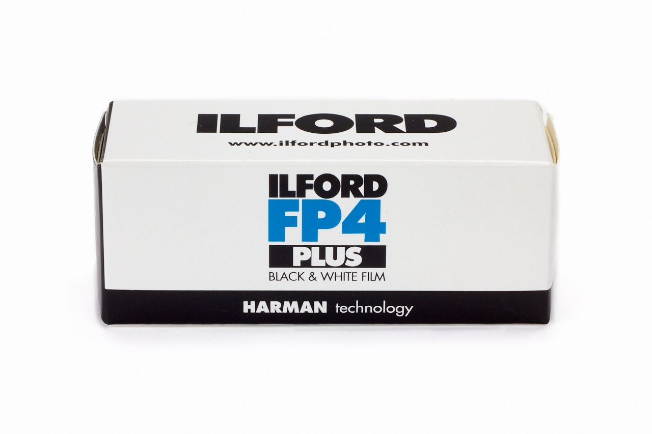 รูปภาพของ ฟิล์มขาวดำ ILFORD FP4 Plus 125 120 Black and White Film Medium Format Hasselblad