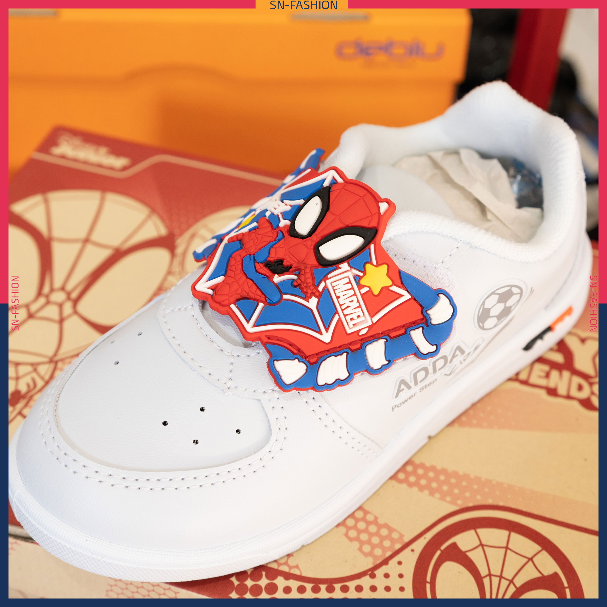 ภาพประกอบคำอธิบาย ADDA รองเท้าผ้าใบเด็ก สไปเดอร์แมน Spiderman ไอ้แมงมุม นักเรียน แอดด้า สีขาว ผ้าใบ ผ้าใบสีขาว รองเท้าผ้าใบสีขาว